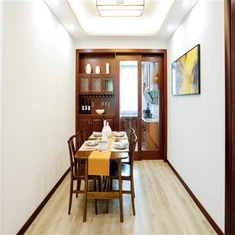 Alumīnija durvis virtuvē